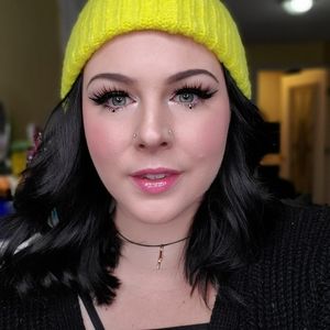 Meet your Posher, Jenna